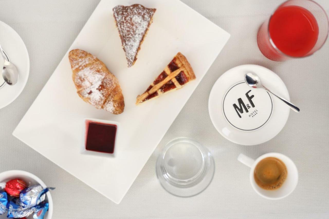 Hotel M&f